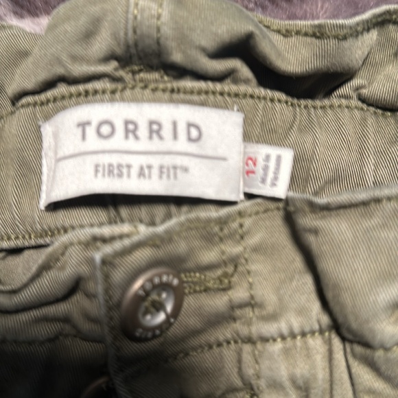 Torrid Green Denim Shorts size 12 - Picture 2 of 3